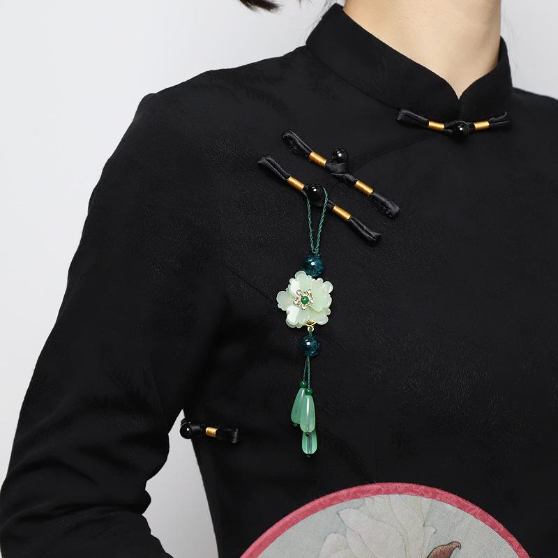 Original Chinese exquisite cheongsam, press placket pendant, female fringed pendant, ancient Hanfu, Chinese classical high-end accessories