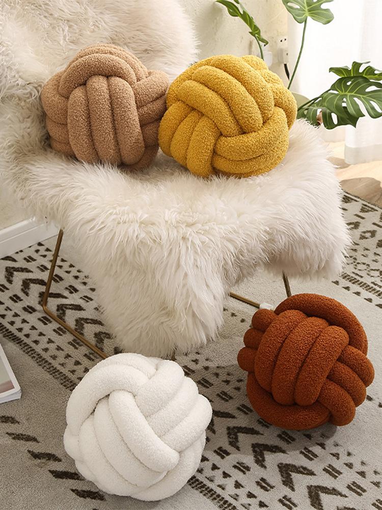 Knot Pillow Exquisite Soft Warm Beautiful Knotted Plush Pillow for Home Car Office Decoration
