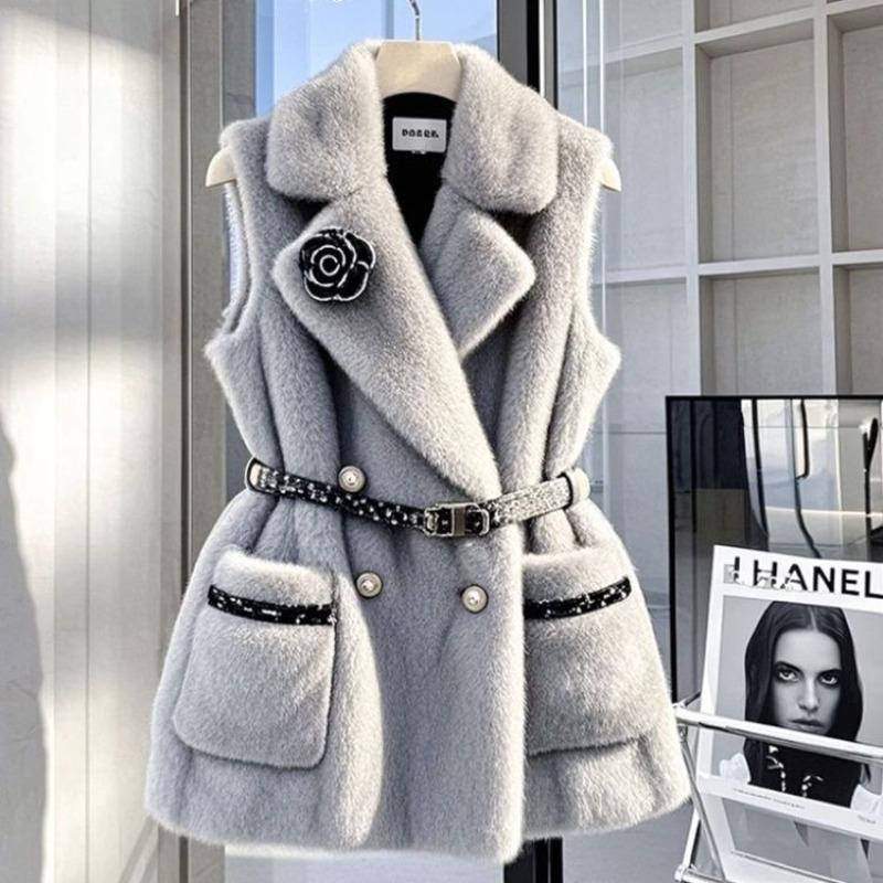 Vest women's new winter beautiful high-end waist gray imitation mink fur coat