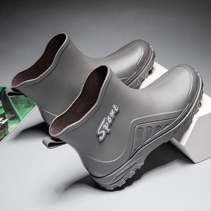 

Men s spring and autumn rain shoes short non-slip waterproof shoes fashionable outer wear rubber shoes men s kitchen shoes car wash work overshoes 44