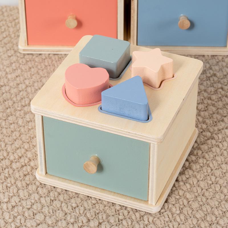 Montessori 4-in-1 Wooden Coin Box: Early Education Toy for Toddler Shape Matching, Sensory Training, and Intellectual Development.