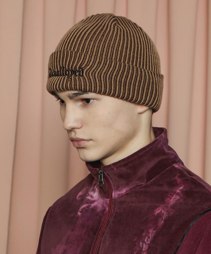 UNALLOYED Two-Tone Beanie / Beige