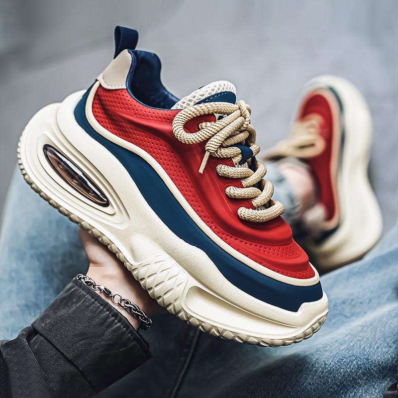 Autumn sports and leisure students running heightening dad ins trendy shoes