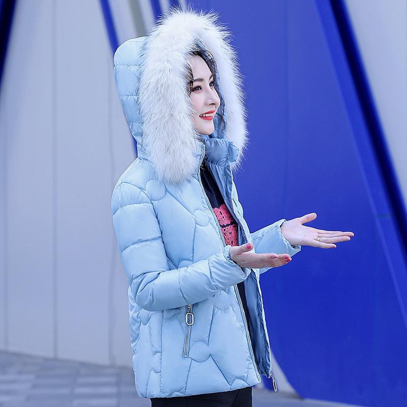 

Женская новая хлопковая одежда приталенная и тонкая с большим меховым воротником, съемным капюшоном, хлопковая одежда с коротким утолщенным хлопковым пальто XXXL светло-синий