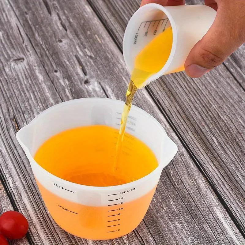 Silicone Measuring Cup with Clear Scale Food Grade Durable Non-stick DIY Cake Measuring Cup Measuring Tools Kitchen Accessories