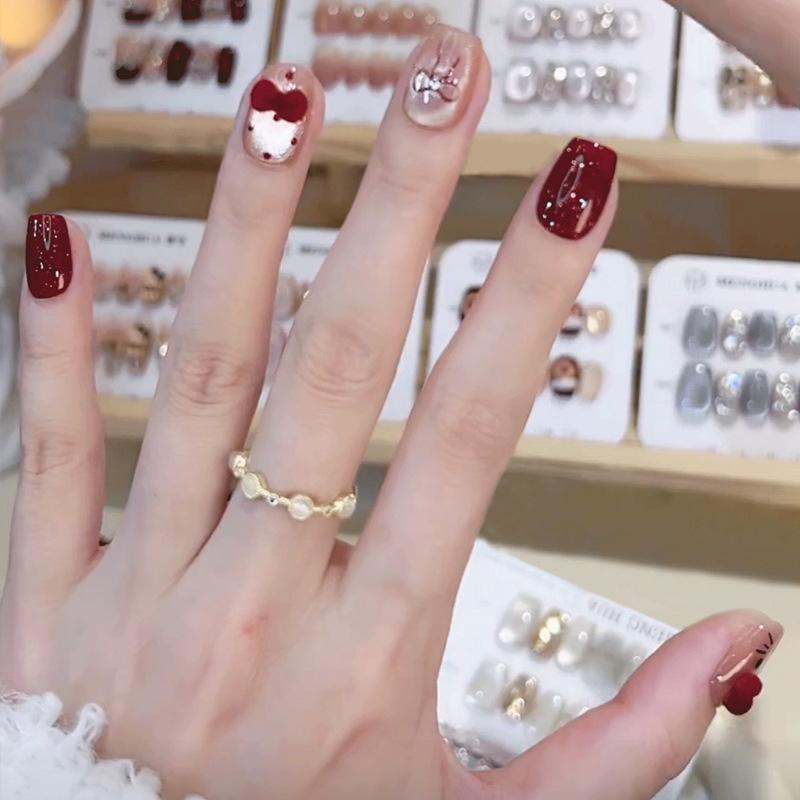 

Red Velvet KT Cat Nail Stickers: Autumn/Winter Whitening Wearable Armor Nail Tips