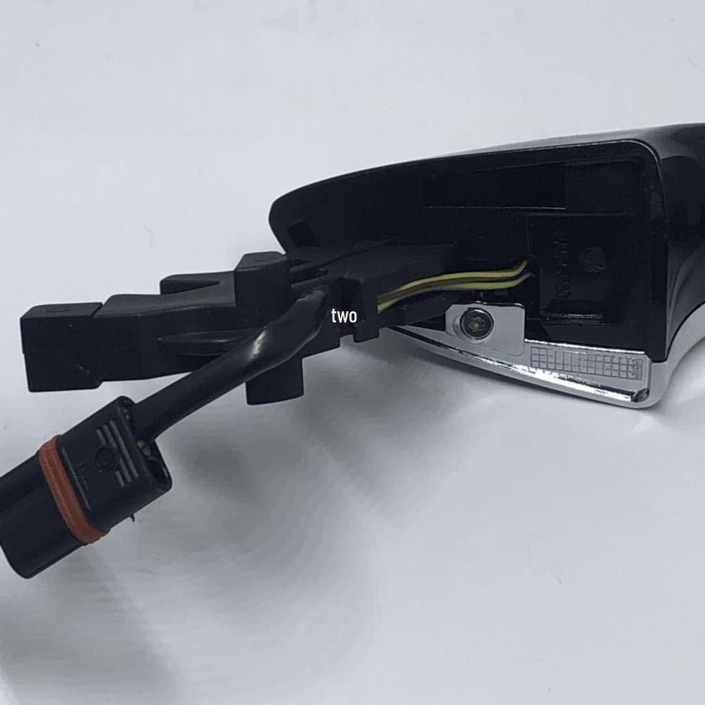 Mercedes-Benz W218 W222 CLA250 Door Handle (Part 2047601370) Car Accessory