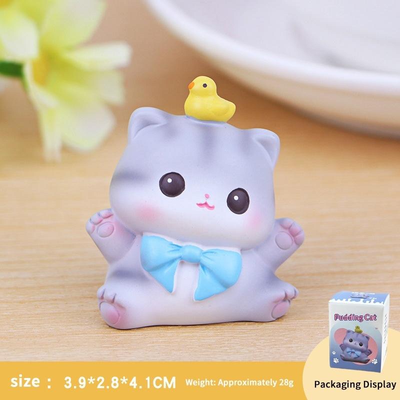 Cute Resin Cat Mini Ornaments Office Desktop Kitten Car Doll Emotional Stability Healing Birthday Gift Home Decorations