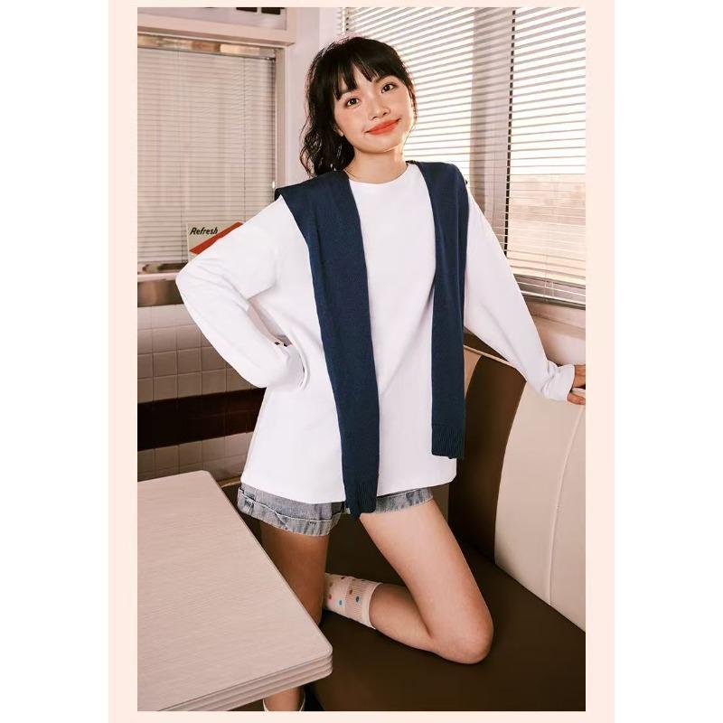 Cotton Round Neck Long Sleeve T-shirt Womens Autumn Fashion Basic White Top Loose Fit Casual Tee