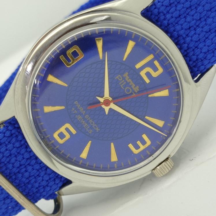 

OLD HMT PILOT INDIAN МУЖСКИЕ МЕХАНИЧЕСКИЕ ЧАСЫ a413096-1 Артикул009-a413096