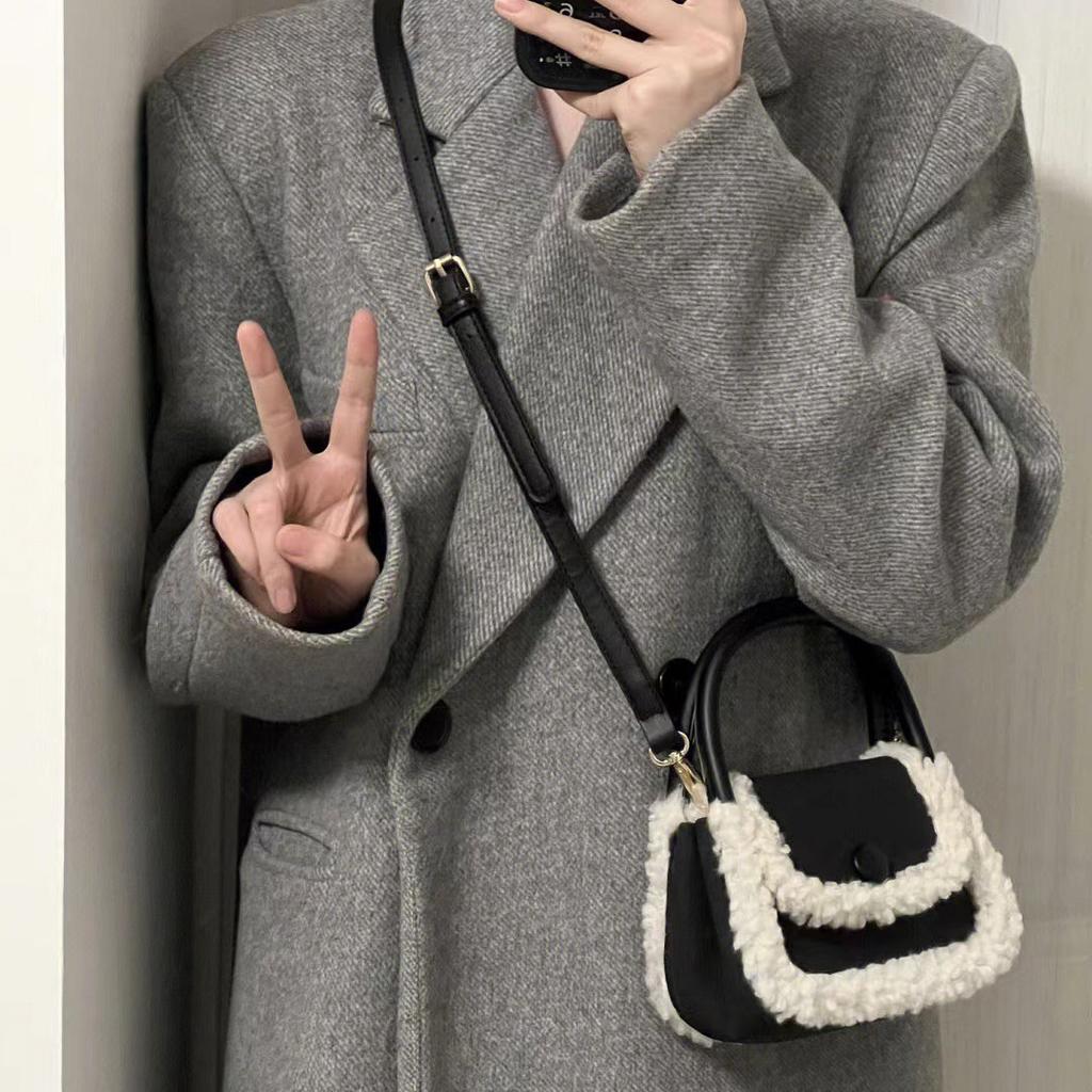 Plush Bag Women'S Autumn And Winter Tide Retro Korean Portable Small Square Bag Versatile Shoulder Messenger Bag