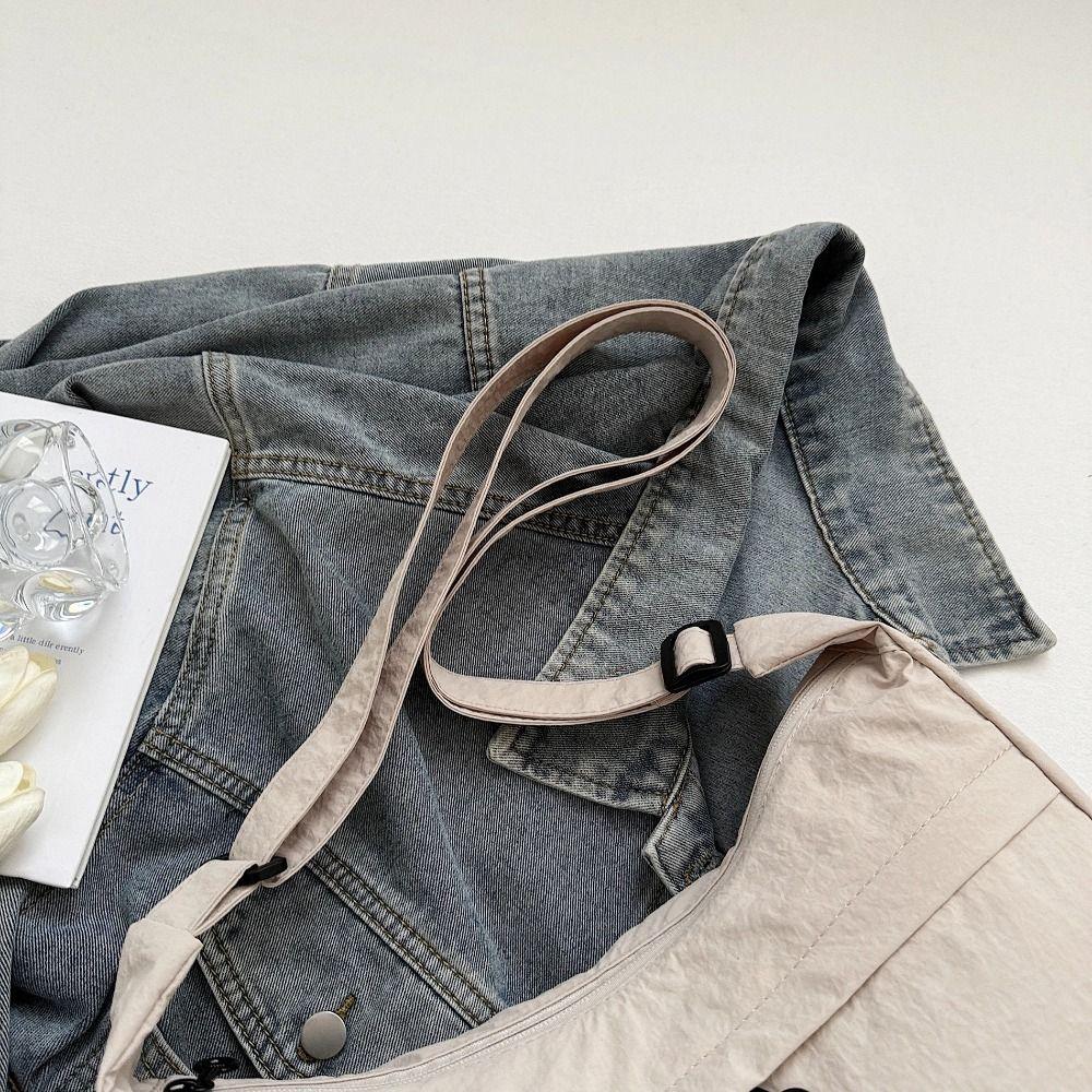 Ultra-light Fashionable Shoulder Bag Nylon Tote Bag Leisure Women Crossbody Bags  Casual Wear