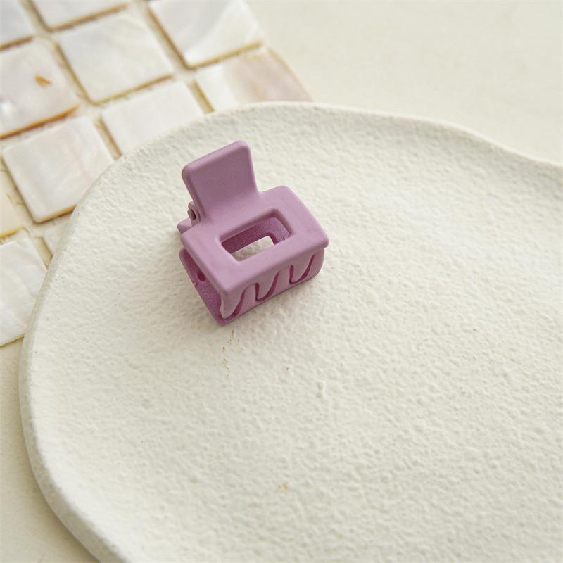 Small Square Hair Claws Frosted Hair Clip Geometry Simple Hairpins Ponytail Clip Crabs Hair Accessories for Women