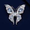 Yingyun Butterfly Brooch Is A High-end Women's Exquisite Crystal Butterfly Brooch with A Light Luxury Design Sense