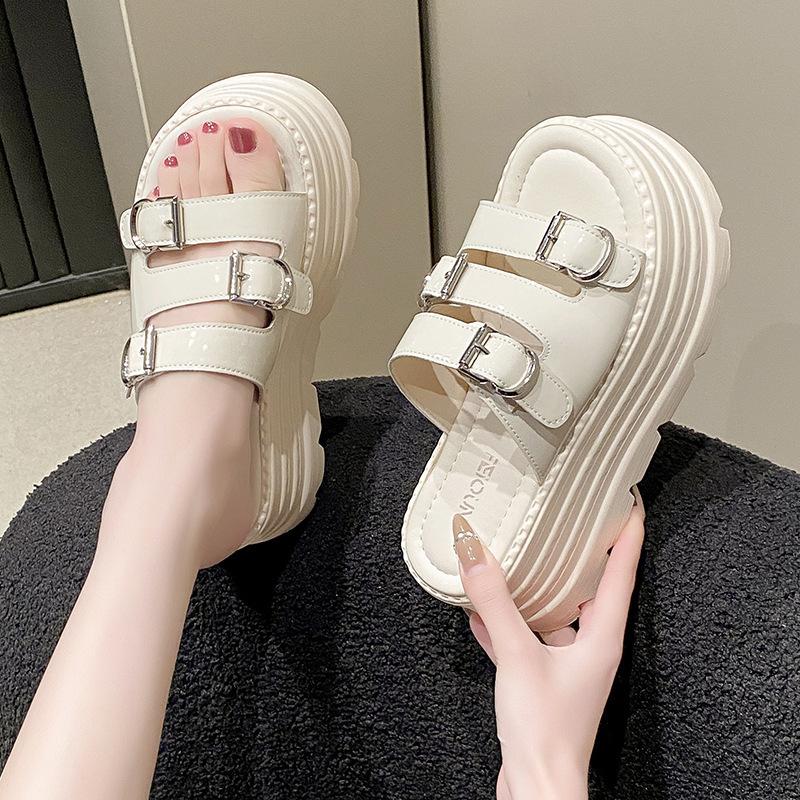 Internet Celebrity Thick-bottomed Toe Slippers Women 2025 New Fashion Retro One-word Belt Buckle Casual Beach Slippers Women