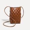 Women's 2024 Korean Fashion Knitted Mobile Phone Crossbody Bag – Simple, Fresh, Casual Shoulder Design.