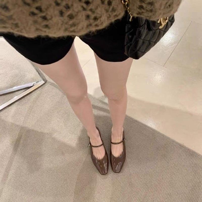 2024 Fashion Solid Color Versatile Women's Single Shoes Square Heel Comfortable Women's Shoes Spring and Autumn Shallow Mouth