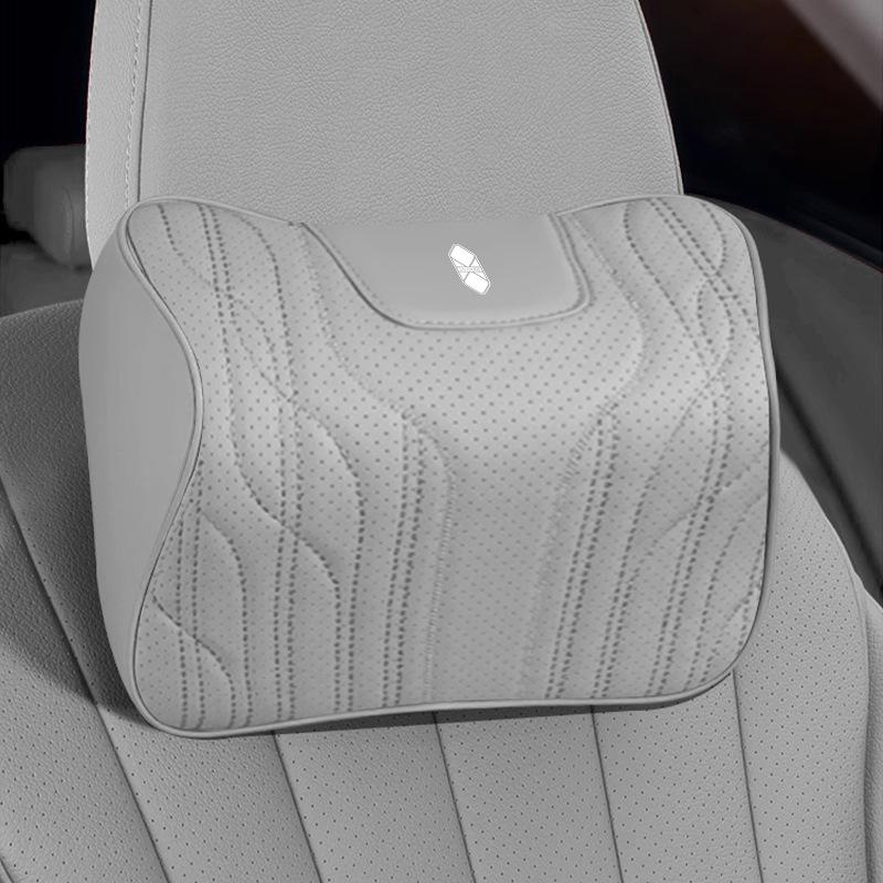 Zhijie S7/R7 & Xiangjie S9 Headrests, Lumbar Supports, Seat Cushions: All-Season, Comfortable, Breathable Leather Interior.