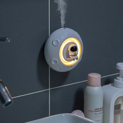 Astronaut Night Light Air Humidifier USB Mist Aromatherapy Water Diffuser With Led Light Astronaut Humidificador Lights New