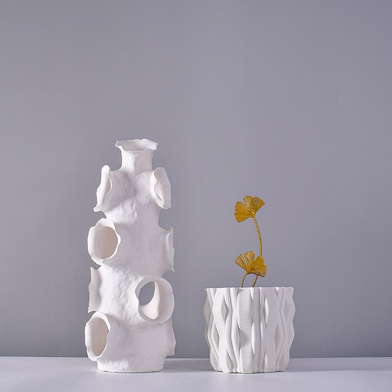 Ceramic Crafts Flower Vase Stereoscopic Embracing Stripes Flower Arrangement Accessories Home Decoration Accessories