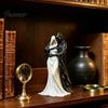 Gothic Home Decor Hugging Reaper Figurine, Resin Black And White Skeleton Bookshelf Art Statue for Bookshelves Desktop, Retro Halloween Atmosphere