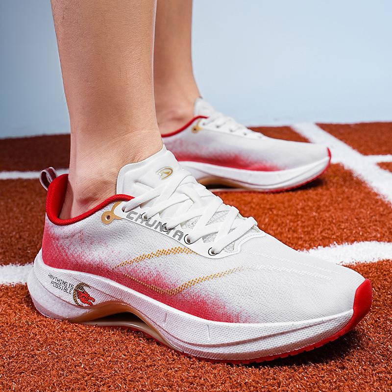 Men's sports shoes new casual four season fashion comfortable breathable anti slip wear-resistant fashion running sports shoes