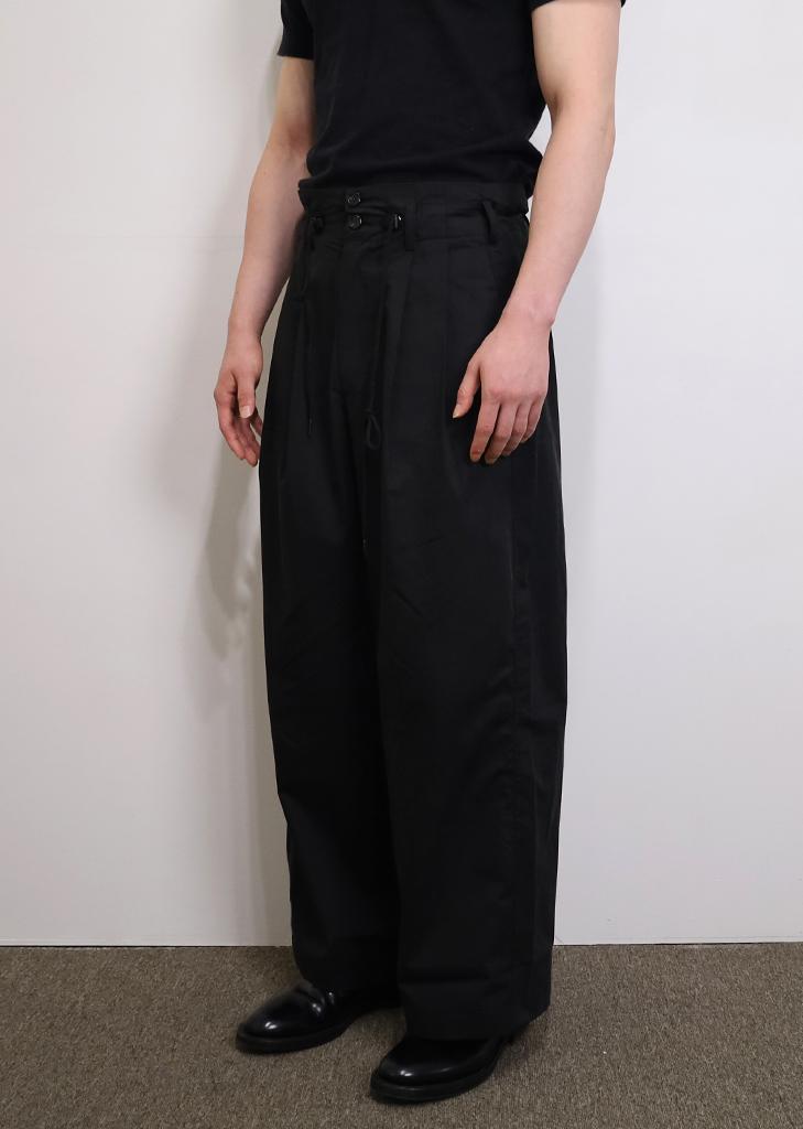 Aepeuteoweibeu Wade Pants Black