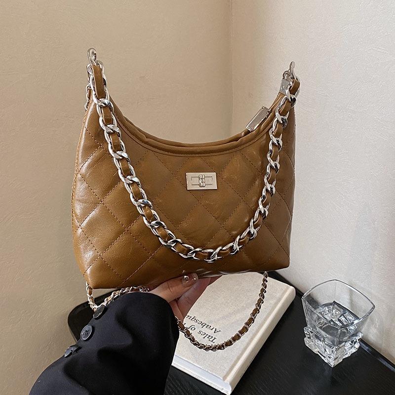 Retro diamond chain bucket bag women's new commuter trendy versatile underarm bag shoulder messenger bag
