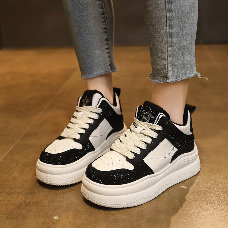 Fashion 2024 New Autumn Women's High Quality Fashion Brand Lace-up Casual Low-top Breathable Anti-Slip Comfortable Sneakers
