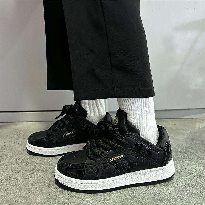 Korean Version of Niche Trend Design Student Casual Board Shoes Women's Spring and Autumn New Versatile Street Shot Lightweight Bread Shoes