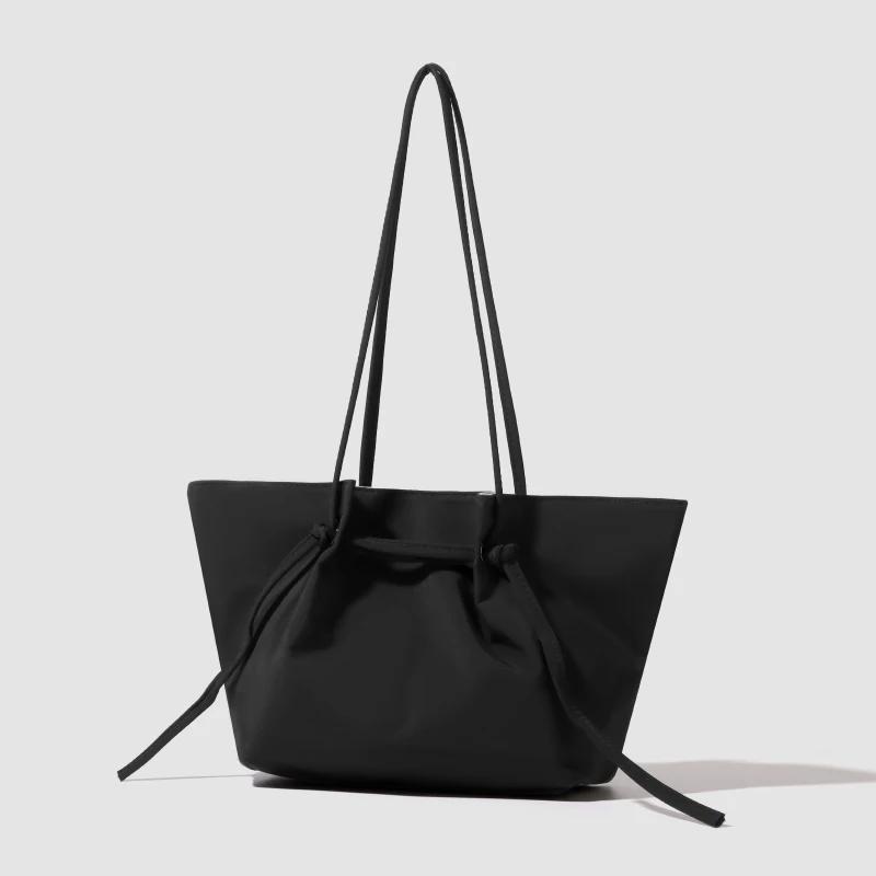 New Large Capacity Solid Oxford Shoulder Bags Temperament Commuting Casual Totes Bags 2026 Hot Sale Summer Sweet Bags for Women