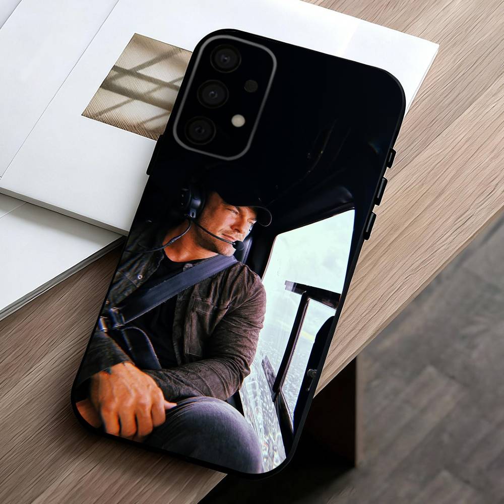 Alan Ritchson Actor  Phone Case For Samsung Galaxy A73,A72,A71,A70,A53,A52,A51,Soft Silicone Black Cover