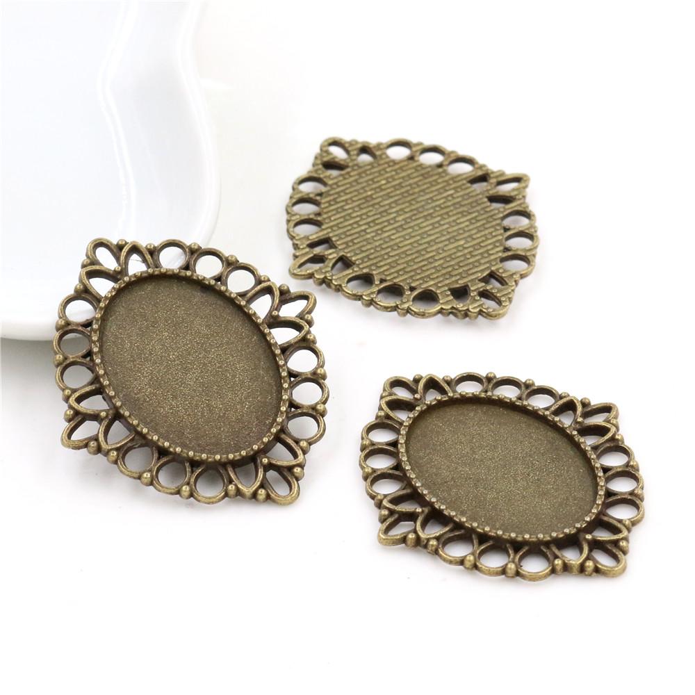10 pièces 18x25mm Taille intérieure 3 couleurs Style classique Cabochon Camée Base Monture Charms Pendentif Bijouterie