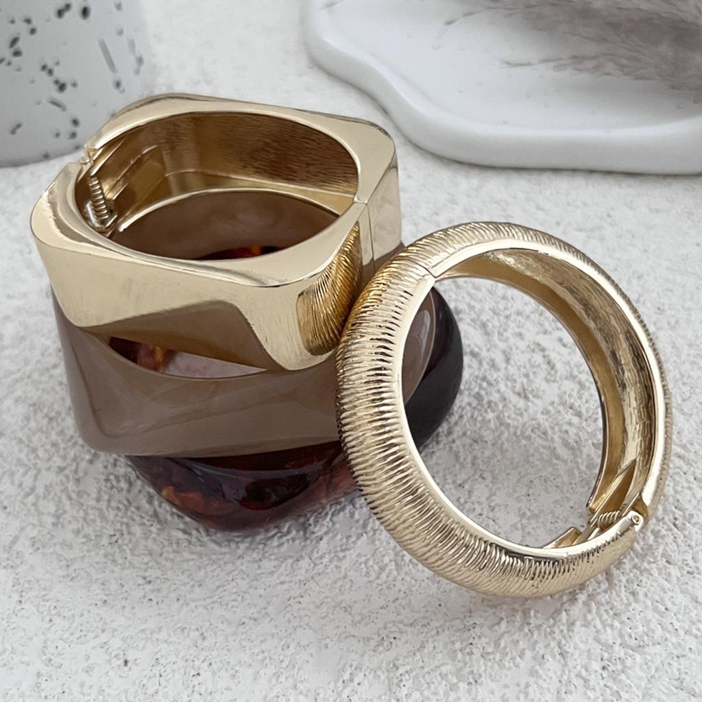 SHIXIN Trendy Irregular Resin Acrylic Wide Bangle Bracelet for Women Punk Metal Geometry Spring Open Bangle Personalized Jewelry