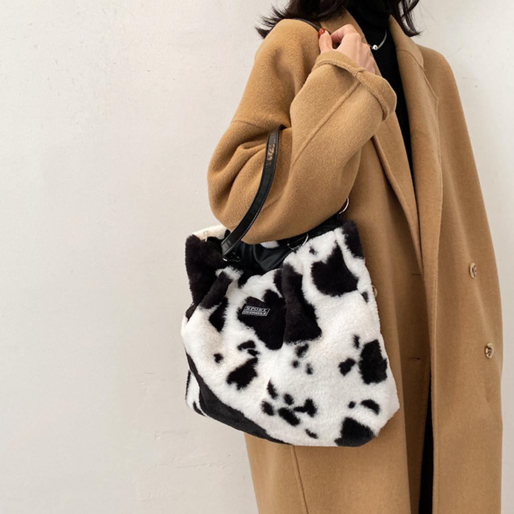 Versatile Cow Pattern Plush Shoulder Bag Large Capacity Women Handbag for Everyday Use
