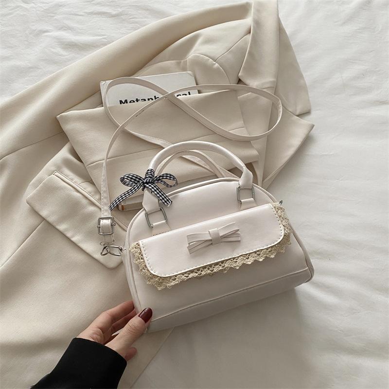 Simple Feel, Temperament, Trend, Cute Shoulder Bag, Fashion Messenger Bag, Small Square Bag 2025 New Model