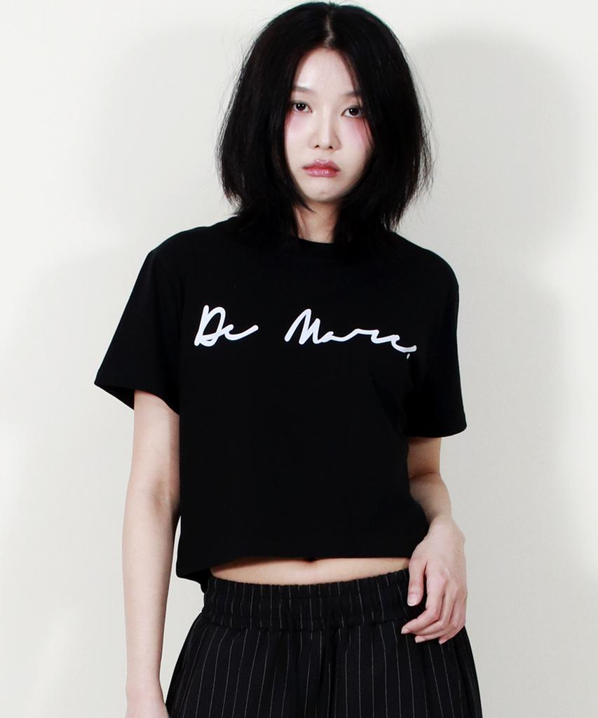 Deumakeu Rough Writing Text-Logo Crop T-Shirt Black