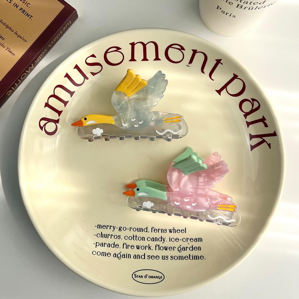 Cartoon Wild Goose Shark Clip Vintage Acetate Shark Clip Fashion Bird Hair Claw  Party