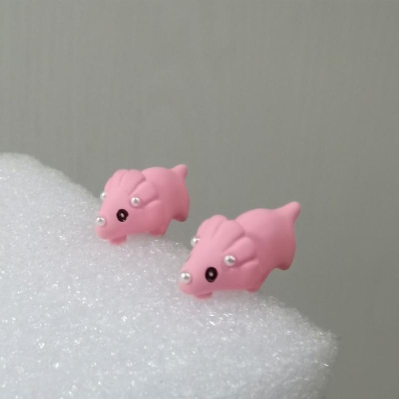 Cute Alloy Ear Studs Suitable for Women and Girls 3D Shark/Dinosaur/Whale Animal Cartoon Biting Ear Stud Earrings