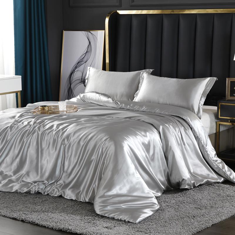 Summer Nude Four-Piece Solid Color Mulberry Silk Bedding Set with Ice Silk Bed Sheet