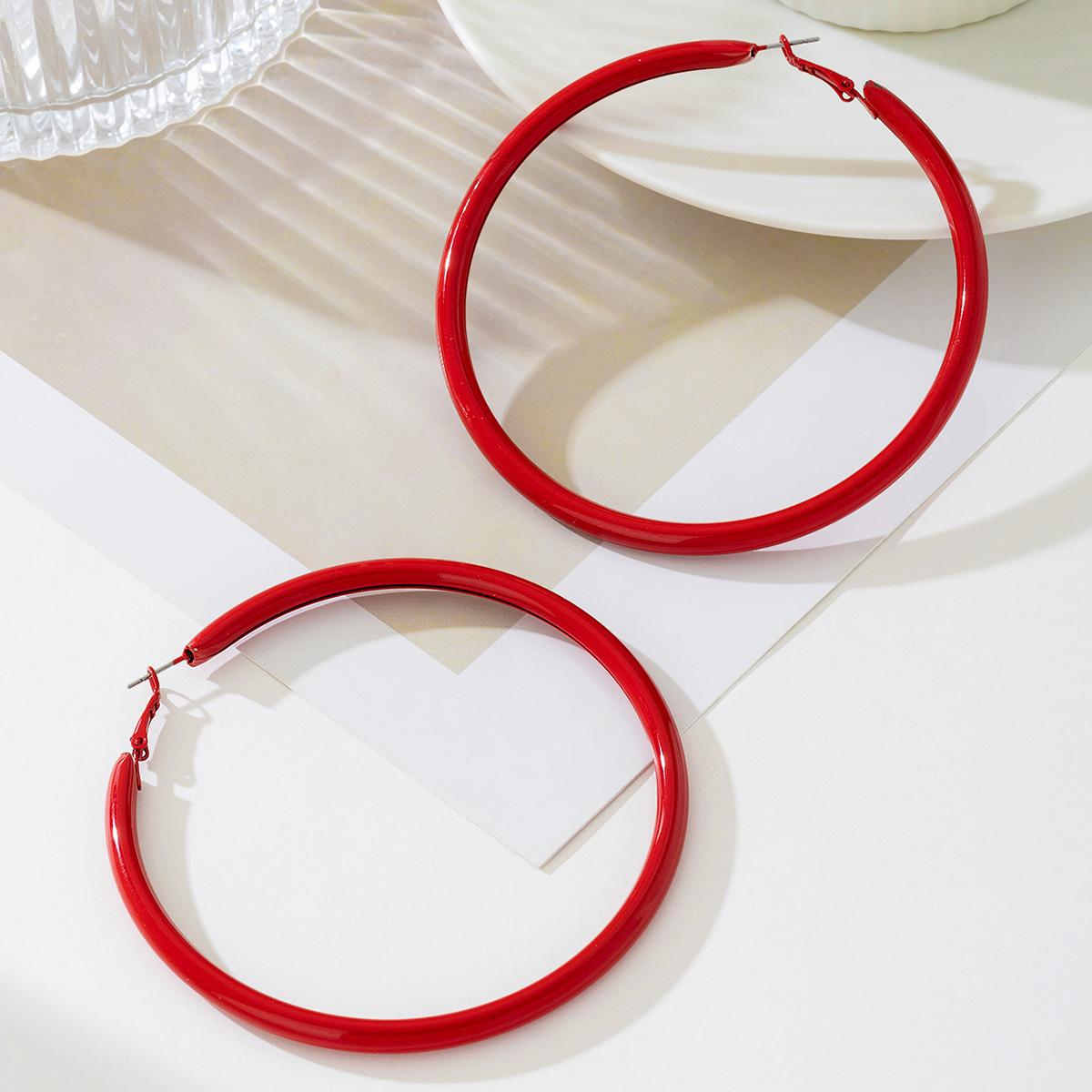 

Модные серьги-подвески для женщин красный