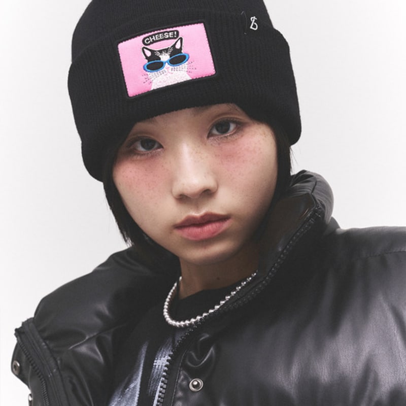 

ЧЕРНЫЕ ПЕСКИ Животный патч Розовая кошка Шестиугольная шапка-бини BLACK_Free