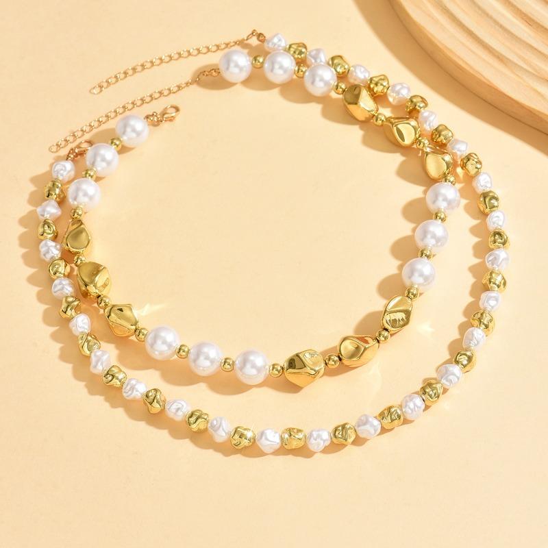 Retro imitation pearl necklace exaggerated niche light luxury accessories high sense women beaded collarbone chain
