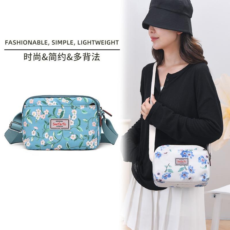Autumn New Fashion Printed Shoulder Bag Lightweight and Simple Travel Mother Bag Trendy Messenger Bag