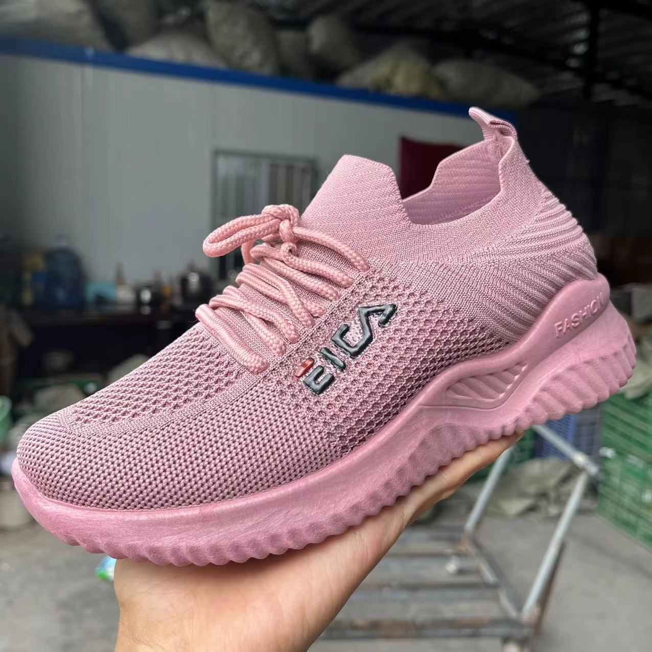 

New fly woven shoes soft sole breathable women s mesh shoes casual sports running shoes casual lace-up female student shoes 41