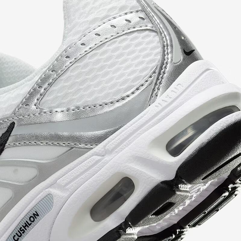 Nike Air Max Moto 2K Women's Casual Shoes