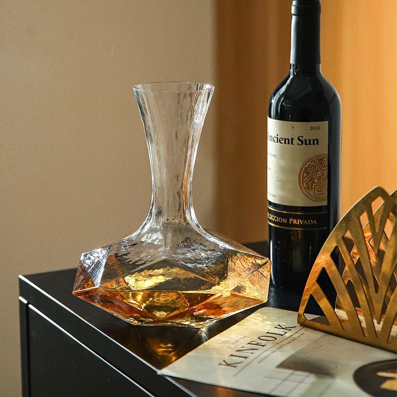 Household Geometric Shaped Sobering Device Luxury European Style Red Wine Pot Lead Free Glass Decanter