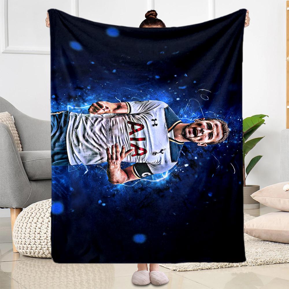 Football Player Action Blanket Ultra-Soft Great for Bedding Office Chair Chair All-Season Use Modern Style Ideal Gift For Birthday Valentine'S Day