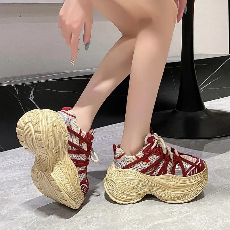 Móda 8CM Nové Prodyšné Síťované Jaro Podzim Robustní Podpatky Tenisky Vysoká Platforma Tatínkovské Boty Dámská Móda Klínky Ležérní Chůze Tenisky