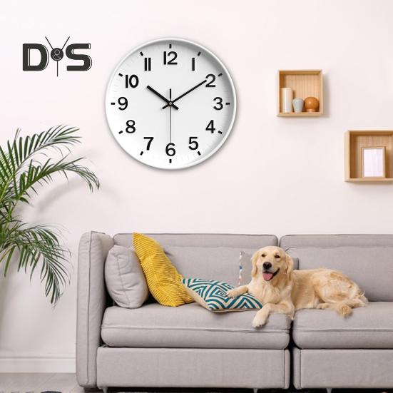 Ceas de perete Mișcare cu cuarț Afișaj clar Numere mari 3D Funcționare silențioasă Ceas fără ticăituri alimentat de baterii